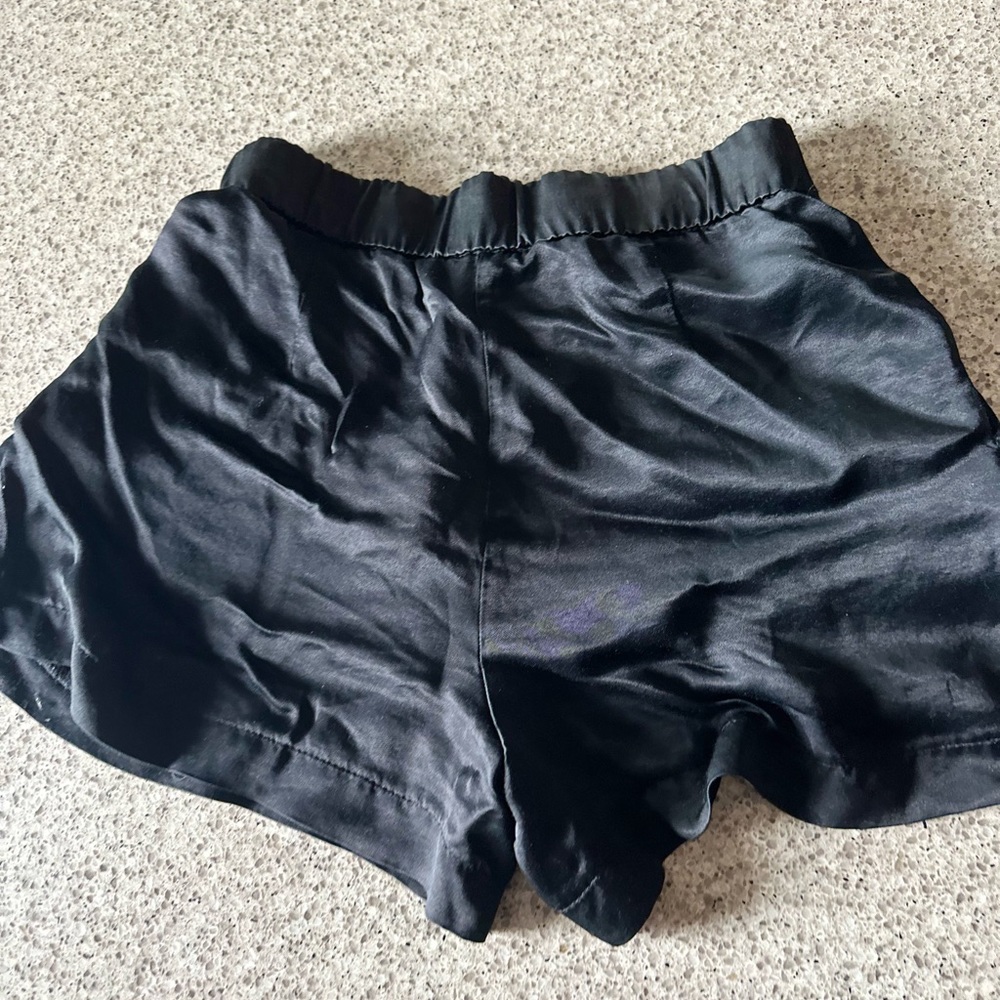 Zara Women
